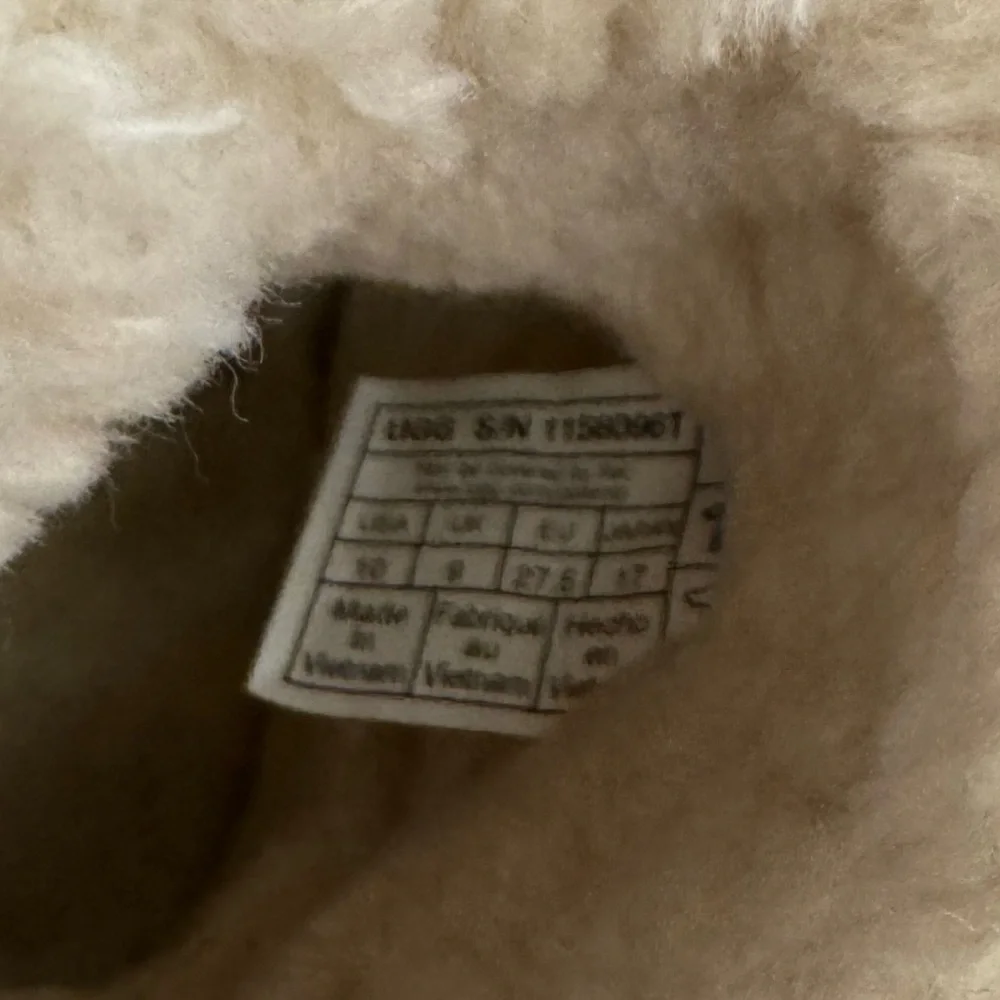 UGG cozy kids